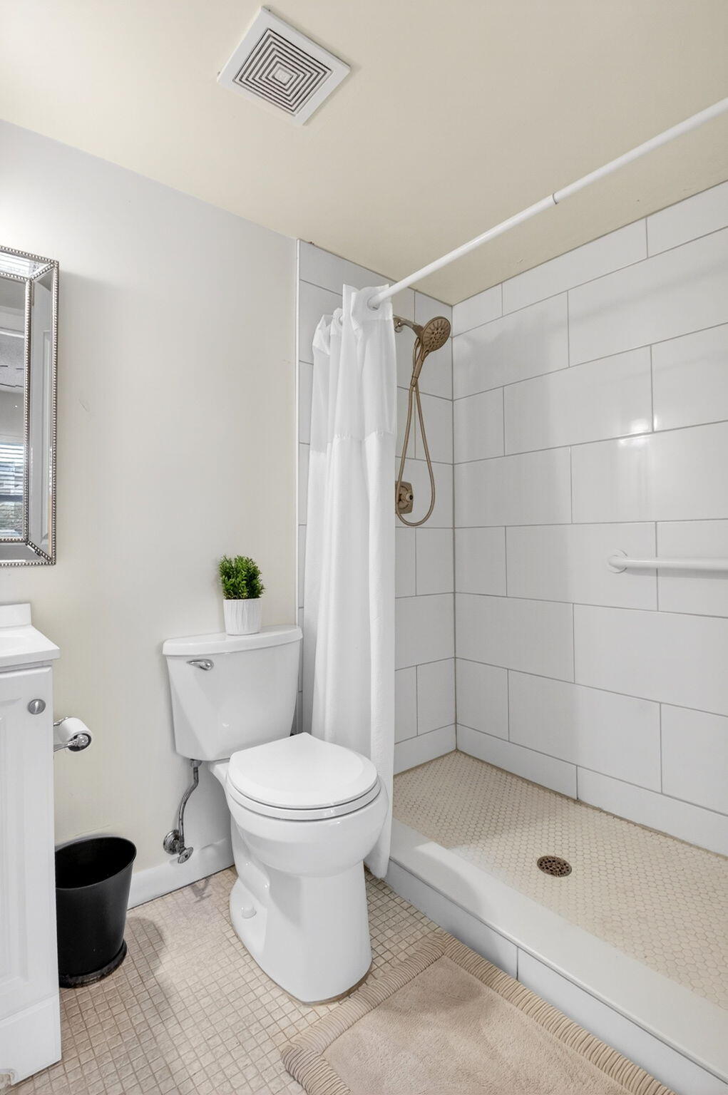 2840 Southwest 13th Street, Unit 103 Delray Beach, FL 33445 - Photo 36 of 72 29-web-or-mls-DSC_4668
