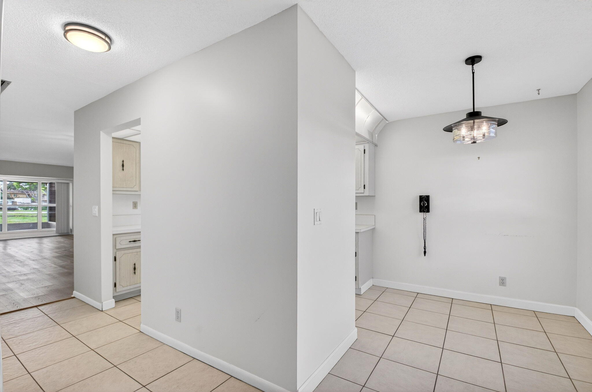 2840 Southwest 13th Street, Unit 103 Delray Beach, FL 33445 - Photo 6 of 72 4-web-or-mls-DSC_4542