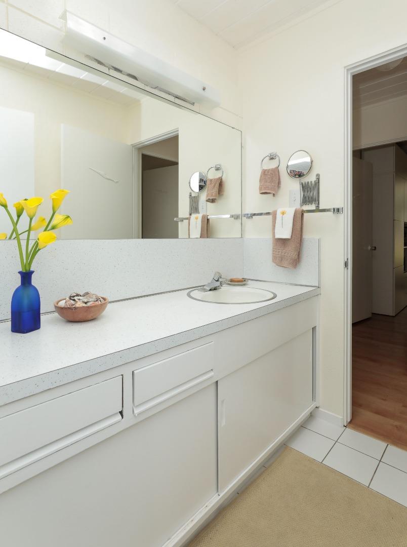 834 Cedro Way Stanford, CA 94305 - Photo 14 of 23