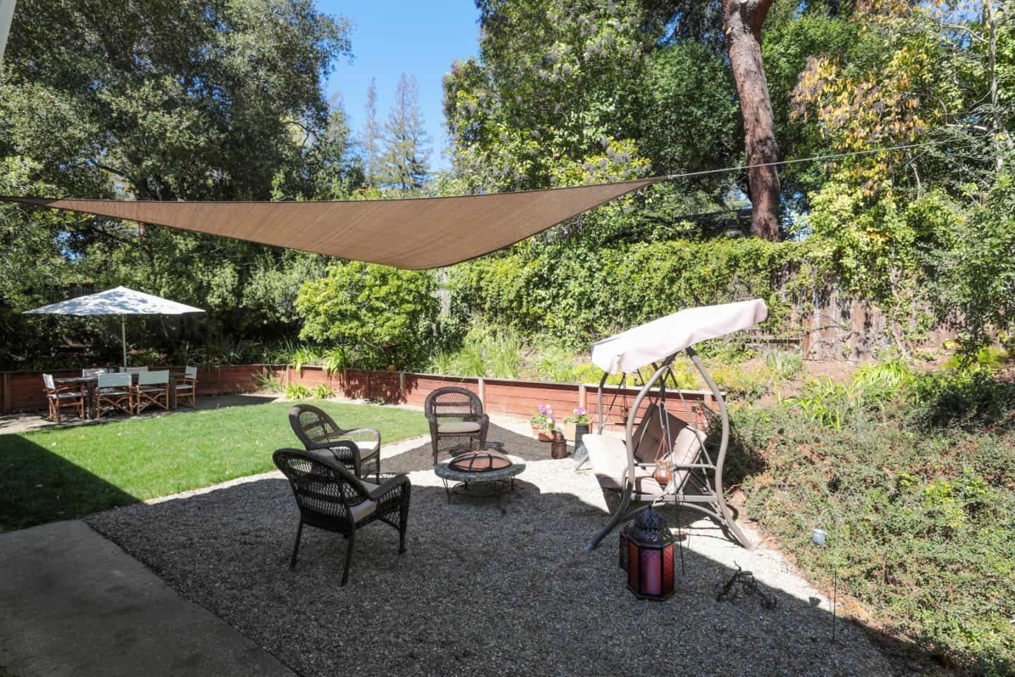 834 Cedro Way Stanford, CA 94305 - Photo 18 of 23