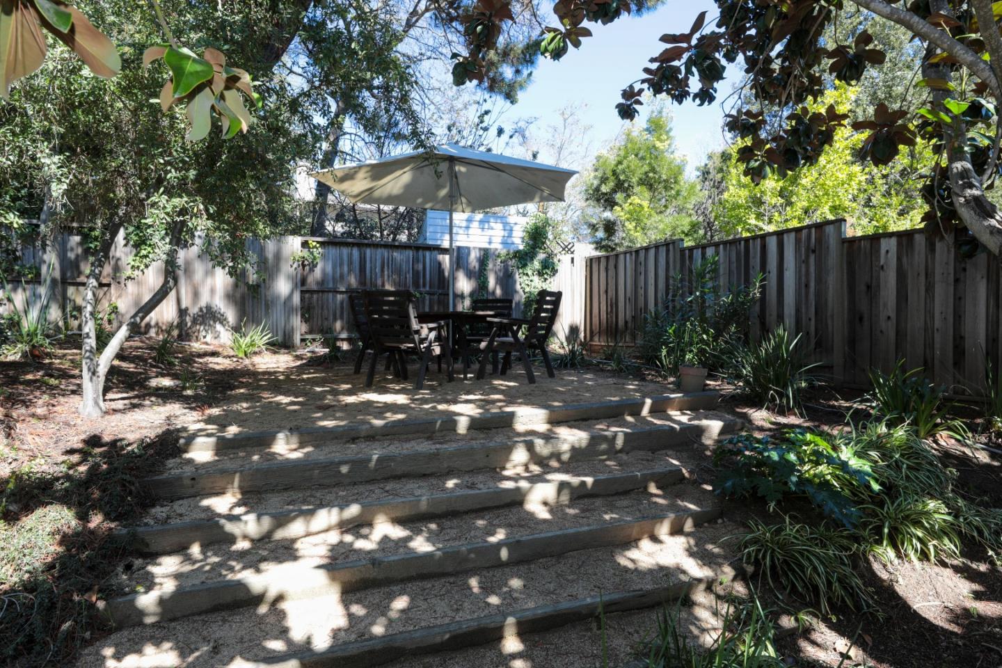 834 Cedro Way Stanford, CA 94305 - Photo 19 of 23