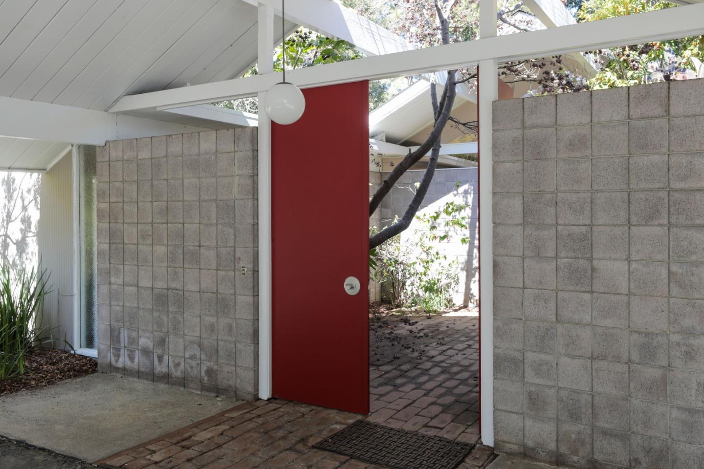 834 Cedro Way Stanford, CA 94305 - Photo 2 of 23