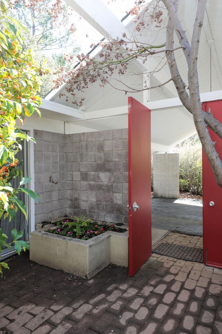 834 Cedro Way Stanford, CA 94305 - Photo 3 of 23