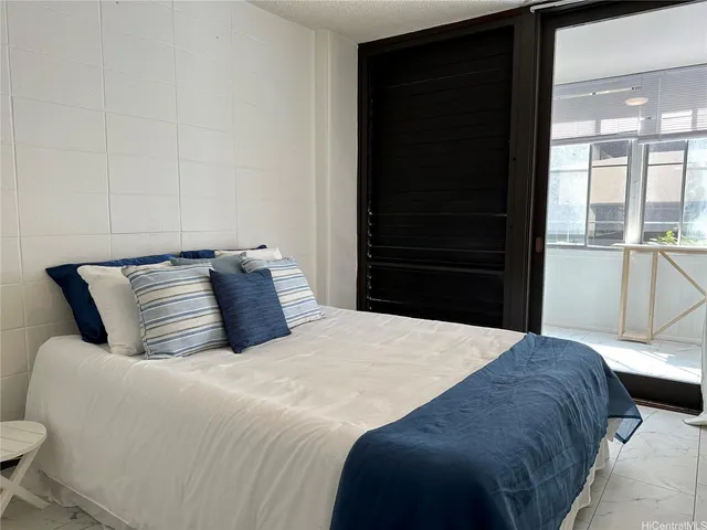 $2,000 | 1720 Ala Moana Boulevard, Unit 201A, Honolulu, HI 96815