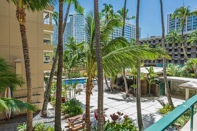 $2,000 | 1720 Ala Moana Boulevard, Unit 201A, Honolulu, HI 96815