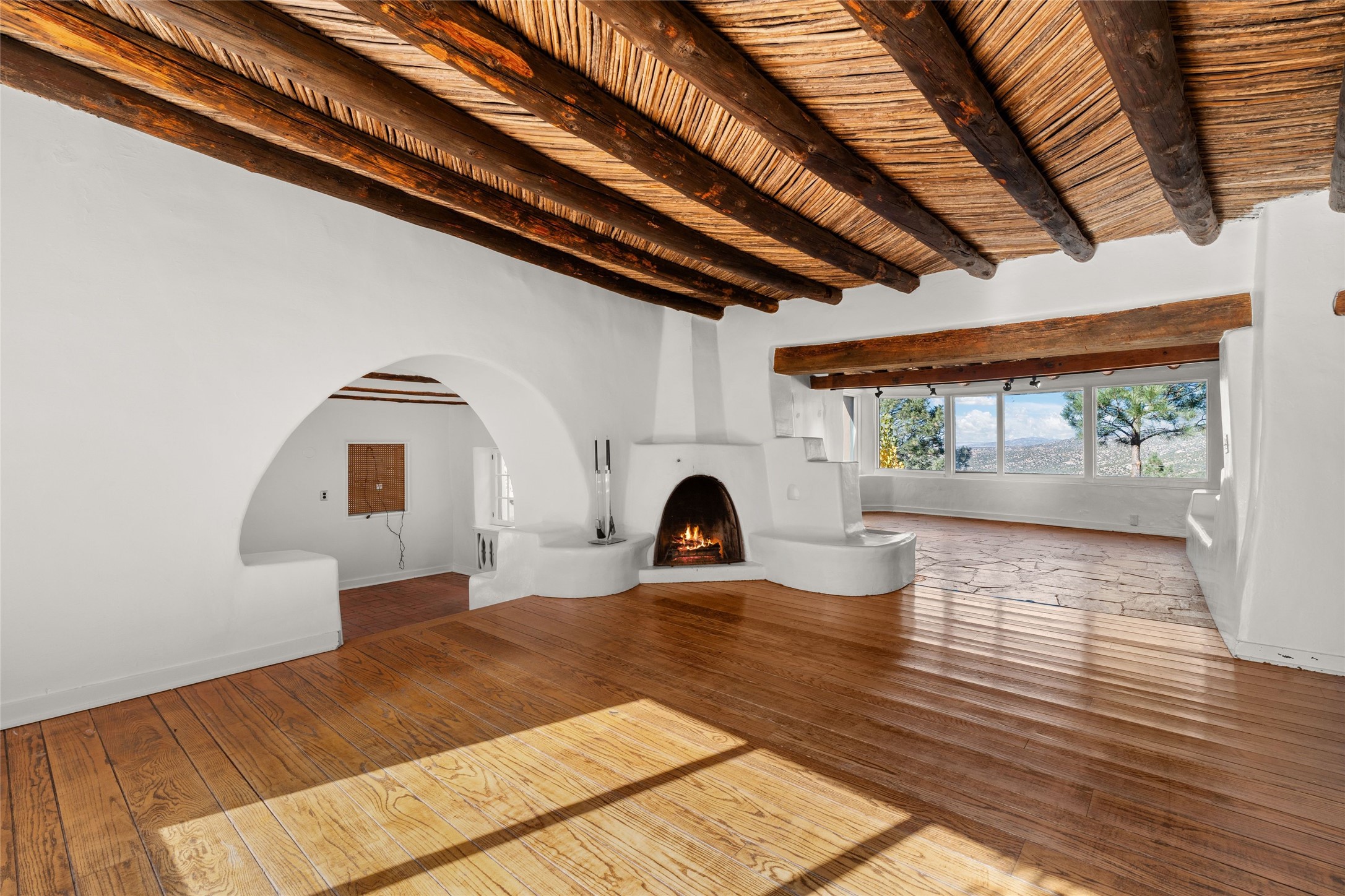 185 Brownell-Howland Road Santa Fe, NM 87501 - Photo 15 of 94