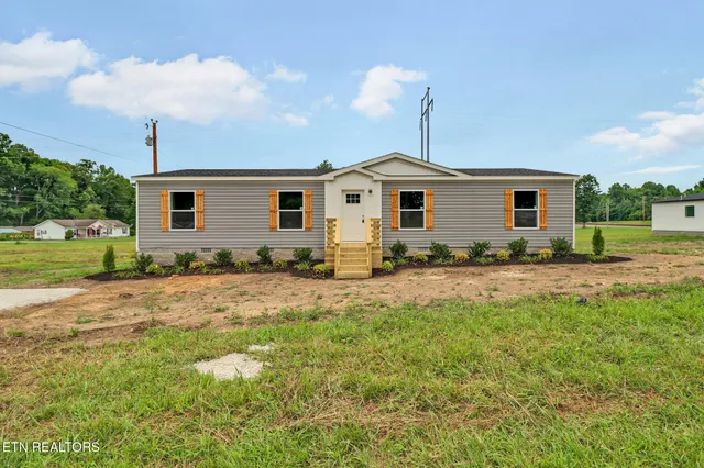 $264,900 | 126 Pullman Lane, Oneida, TN 37841