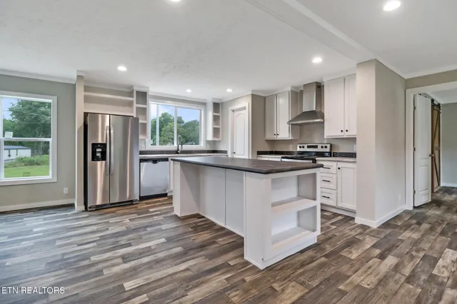 $250,000 | 126 Pullman Lane, Oneida, TN 37841