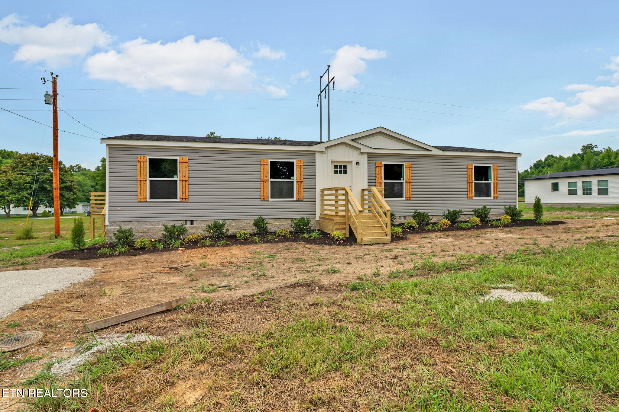 126 Pullman Lane Oneida, TN 37841 - Photo 29 of 30 if1a3881-if1a3885