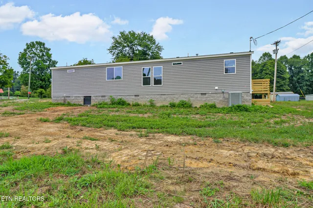 $250,000 | 126 Pullman Lane, Oneida, TN 37841