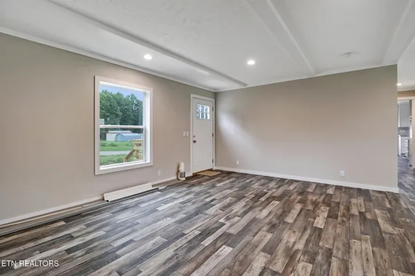 $249,900 | 126 Pullman Lane, Oneida, TN 37841
