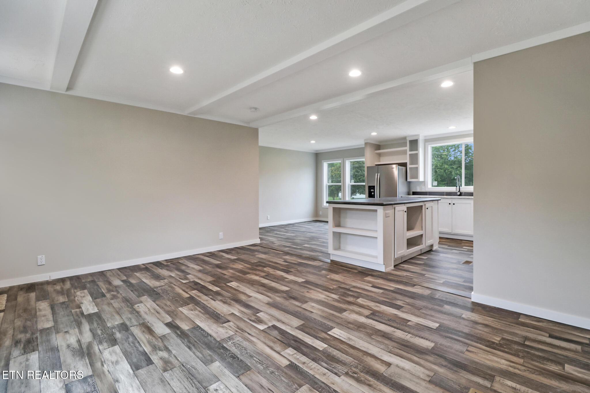 126 Pullman Lane Oneida, TN 37841 - Photo 10 of 31 if1a3921-if1a3925