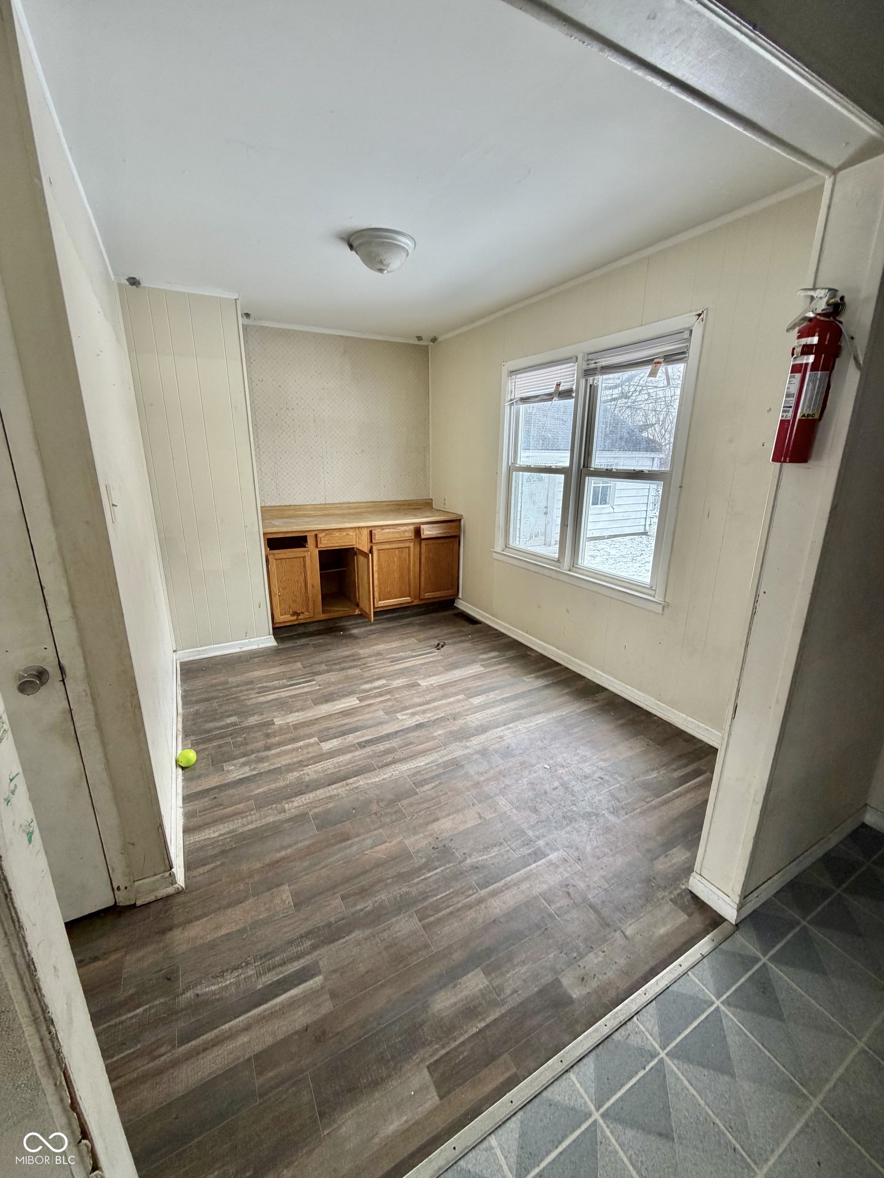 521 West 37th Street Anderson, IN 46013 - Photo 12 of 24
