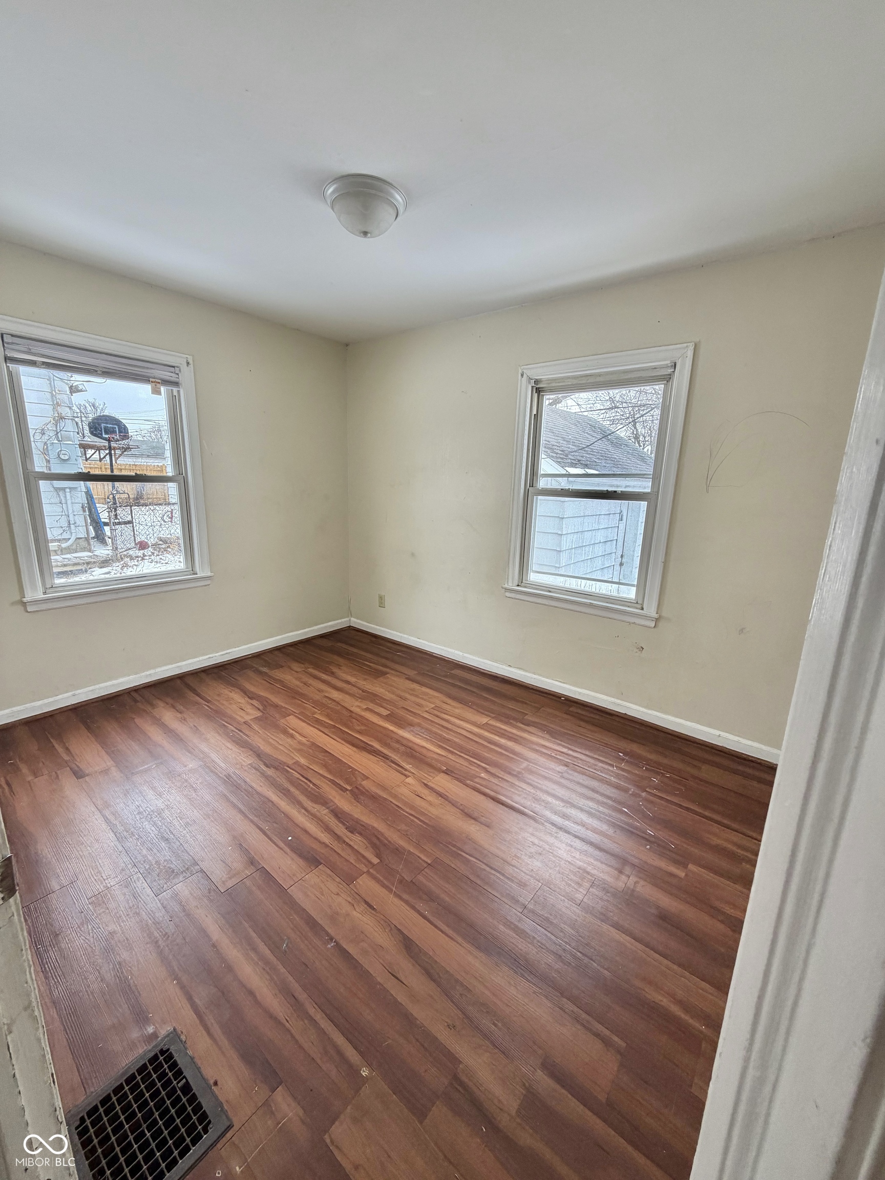 521 West 37th Street Anderson, IN 46013 - Photo 15 of 24