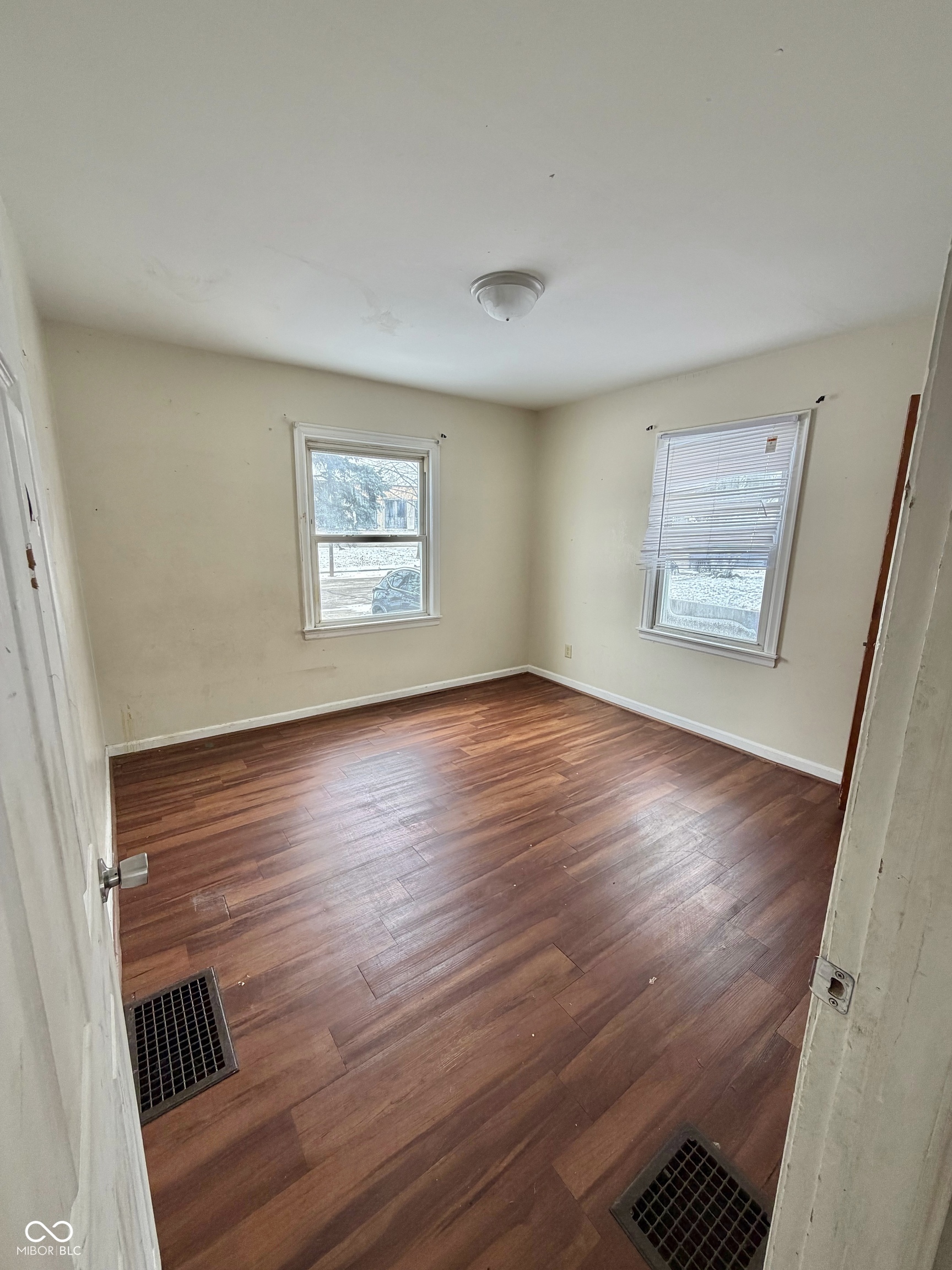521 West 37th Street Anderson, IN 46013 - Photo 16 of 24