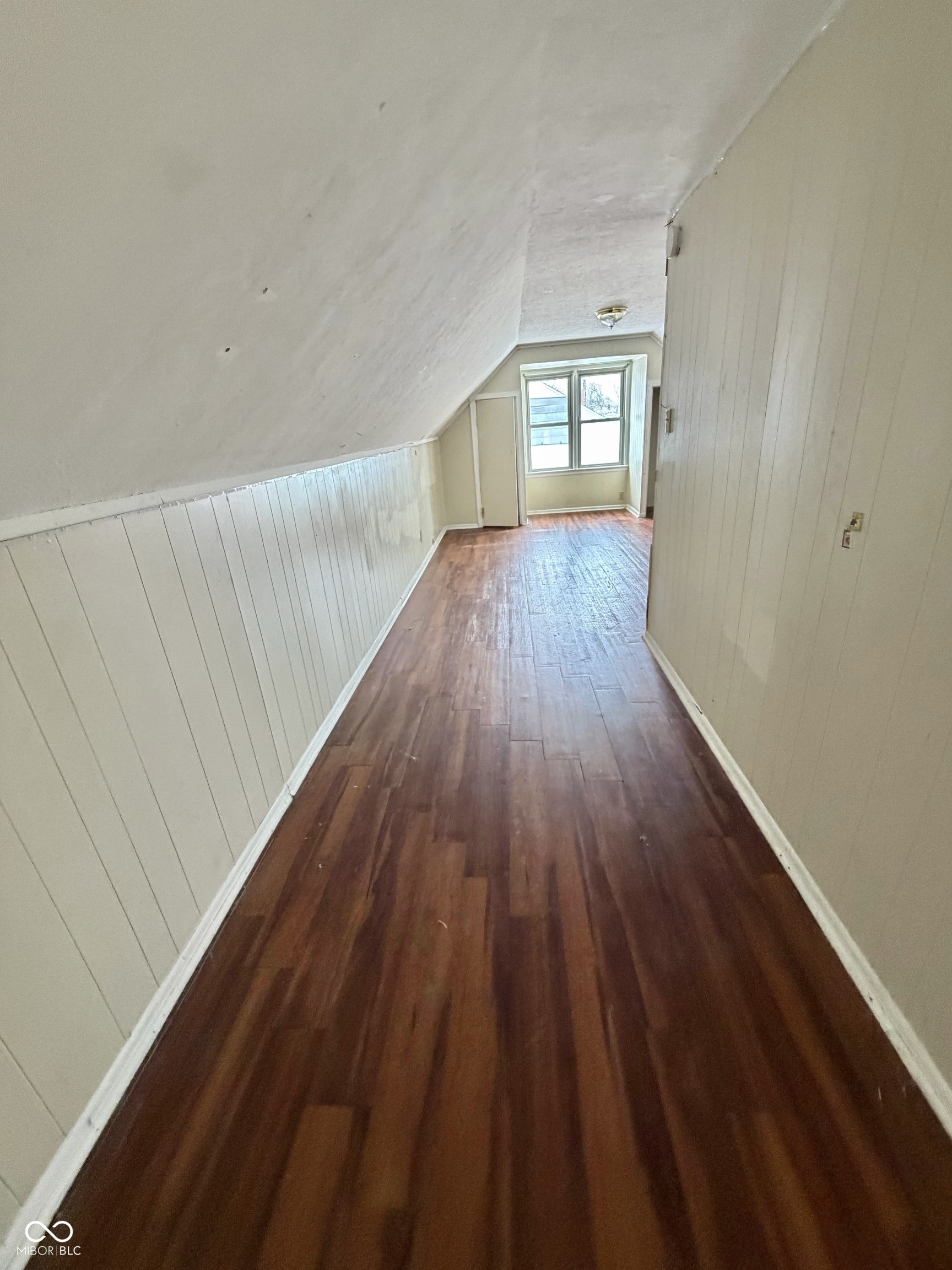 521 West 37th Street Anderson, IN 46013 - Photo 19 of 24