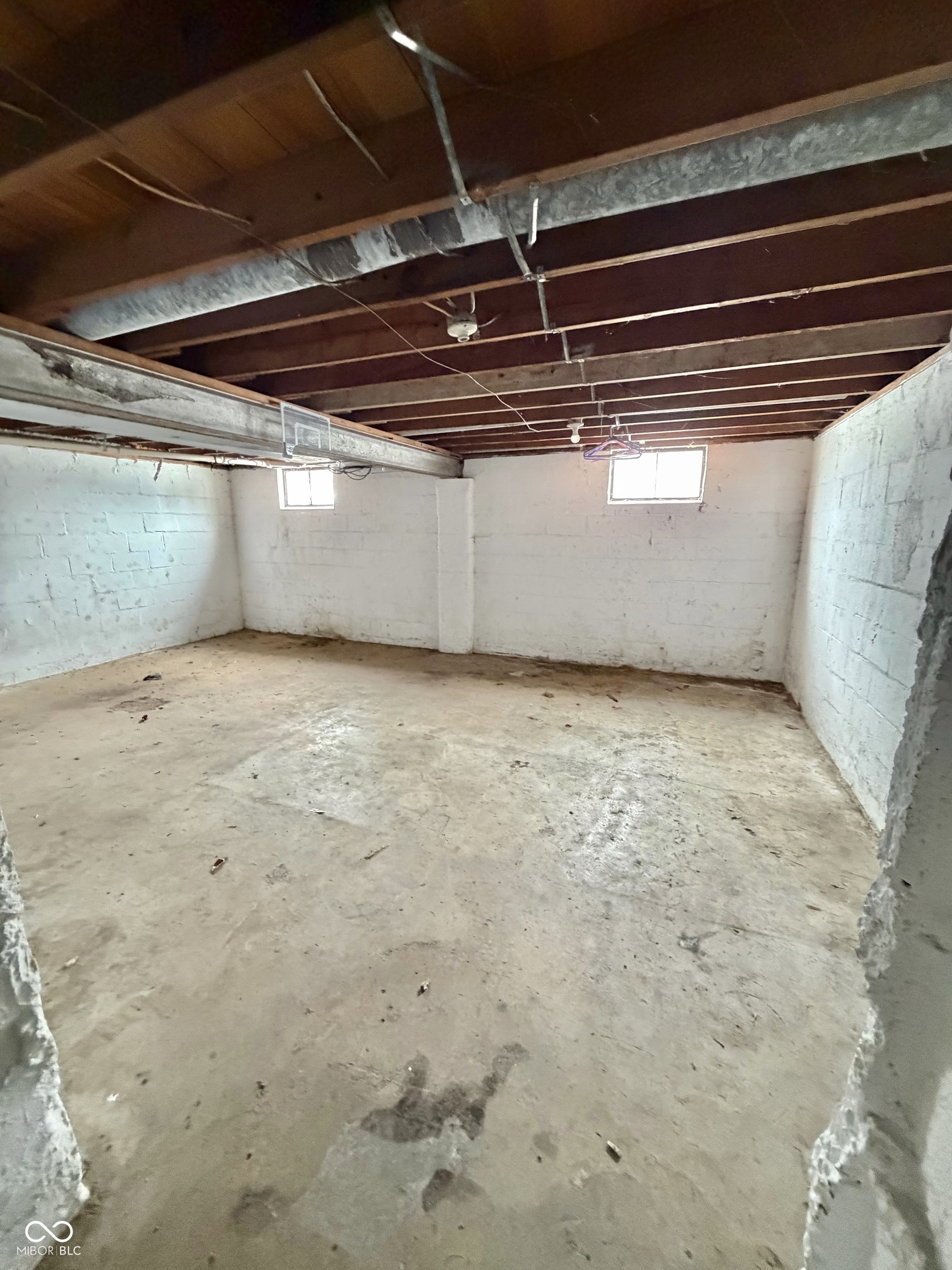 521 West 37th Street Anderson, IN 46013 - Photo 22 of 24