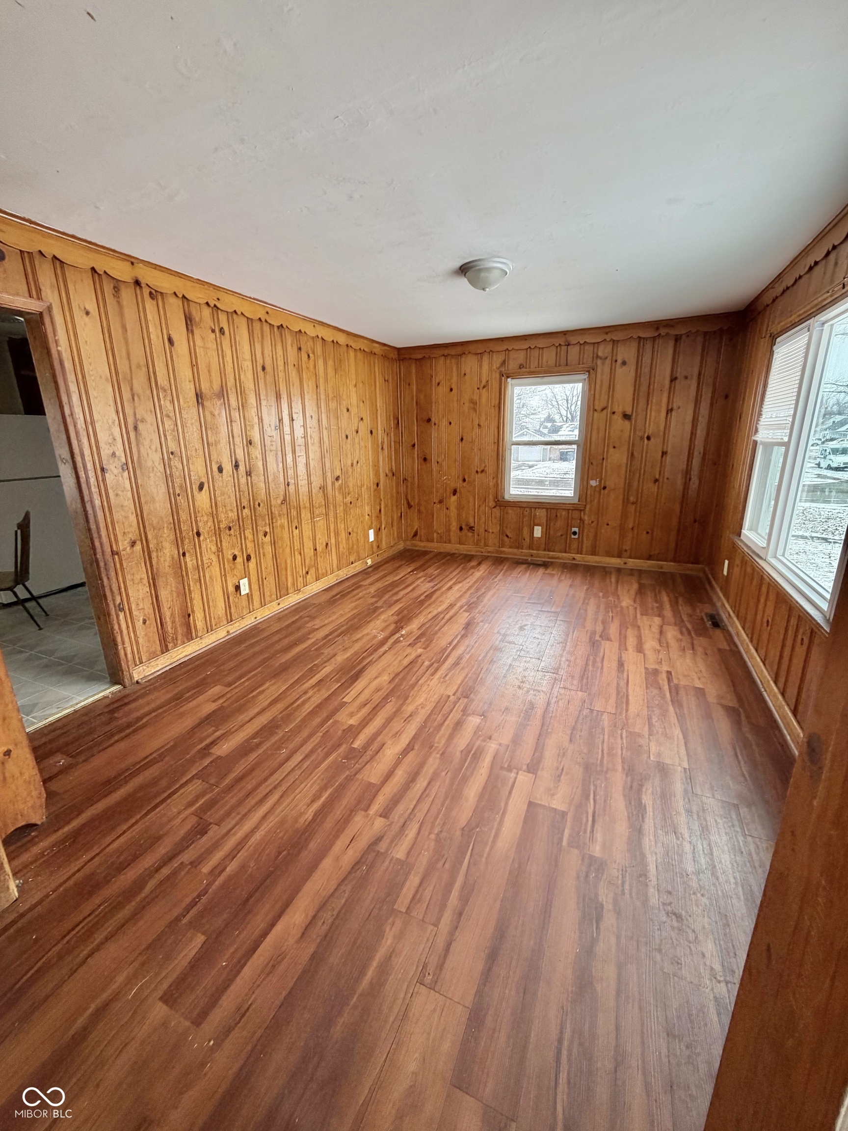 521 West 37th Street Anderson, IN 46013 - Photo 10 of 24