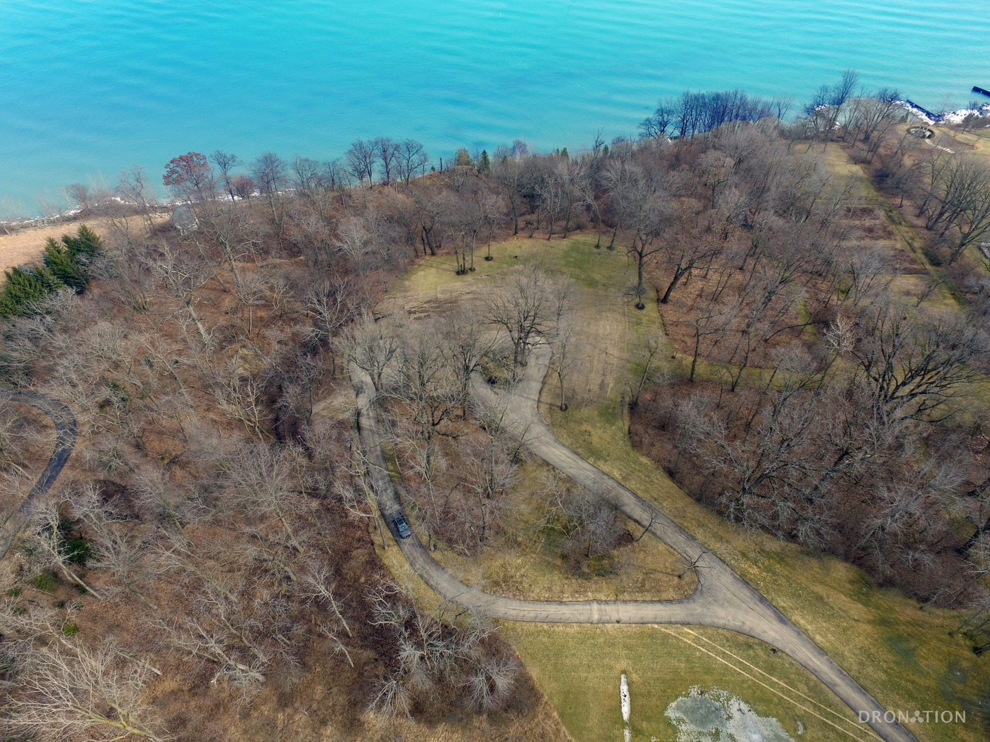 925 North Sheridan Road Lake Forest, IL 60044 - Photo 8 of 15