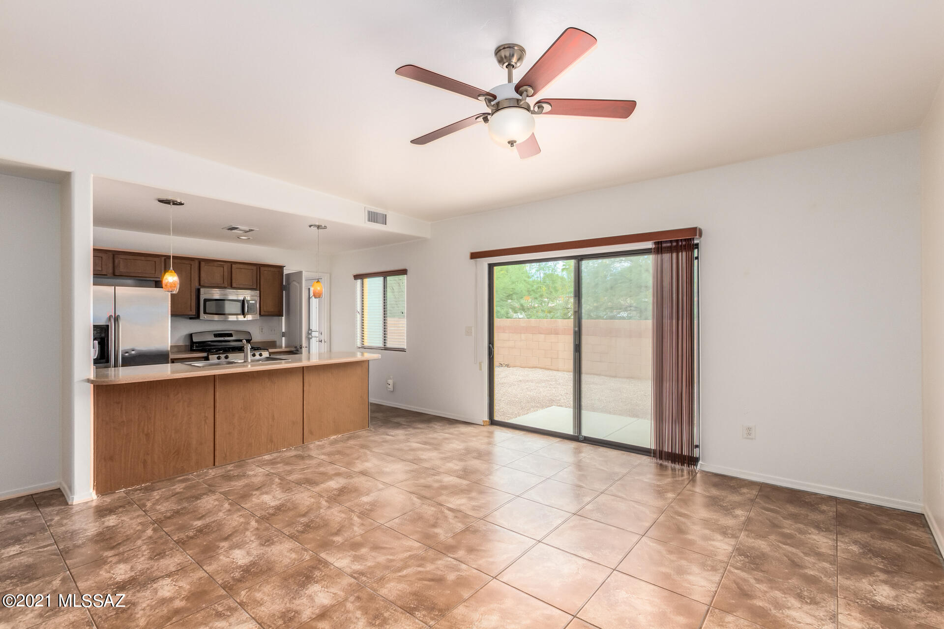 4178 North Fortune Loop Tucson, AZ 85719 - Photo 6 of 25