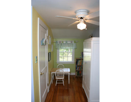 5 Richardson Road Stoneham, MA 02180 - Photo 24 of 30 Gallery Image 24