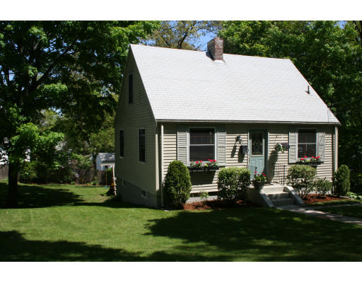 5 Richardson Road Stoneham, MA 02180 - Photo 27 of 30 Gallery Image 27