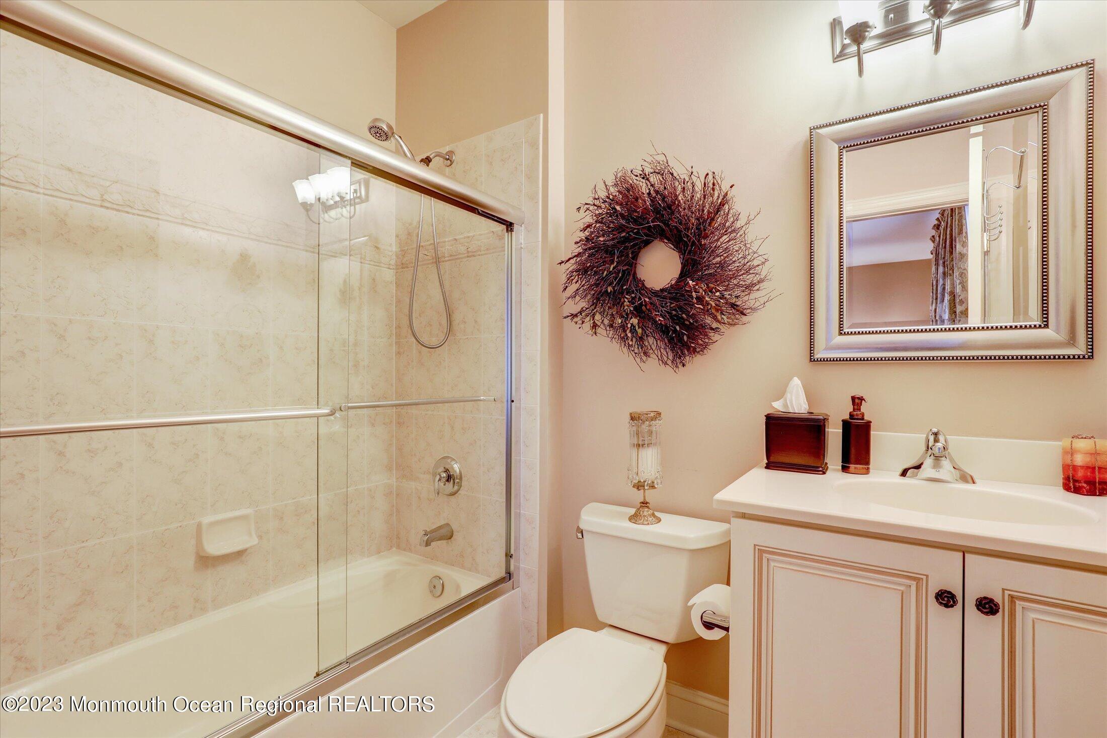 83 Buckley Road Marlboro, NJ 07746 - Photo 39 of 62 private bath