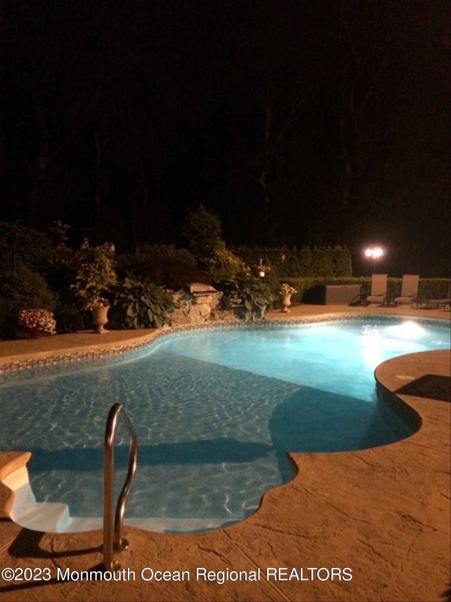 83 Buckley Road Marlboro, NJ 07746 - Photo 61 of 62 65-Pool