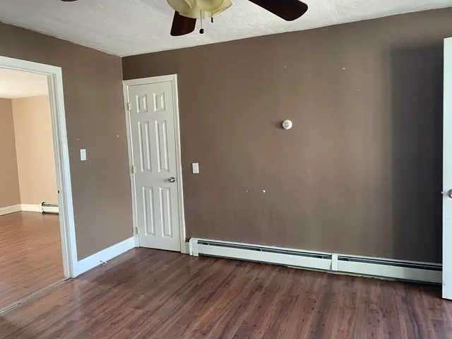 $1,400 | 934 County Street, Unit 3 REAR, Fall River, MA 02723