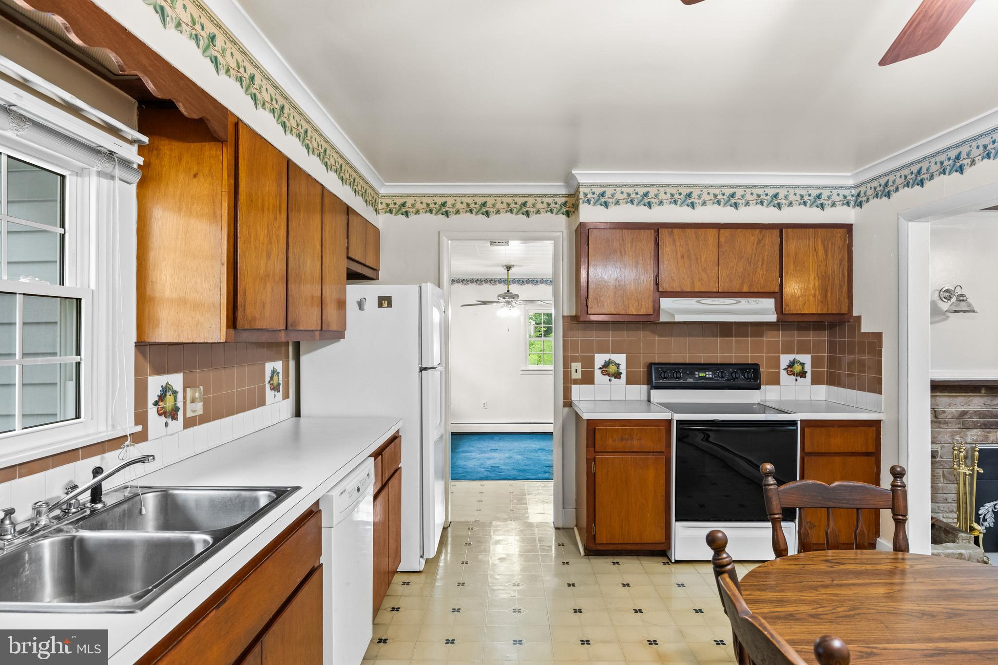 319 Birmingham Road Pemberton, NJ 08068 - Photo 10 of 34