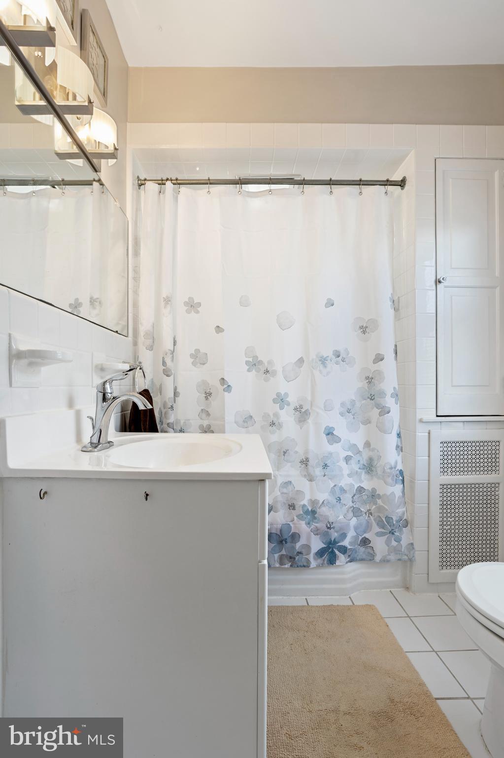 2424 Hollis Road Havertown, PA 19083 - Photo 29 of 35