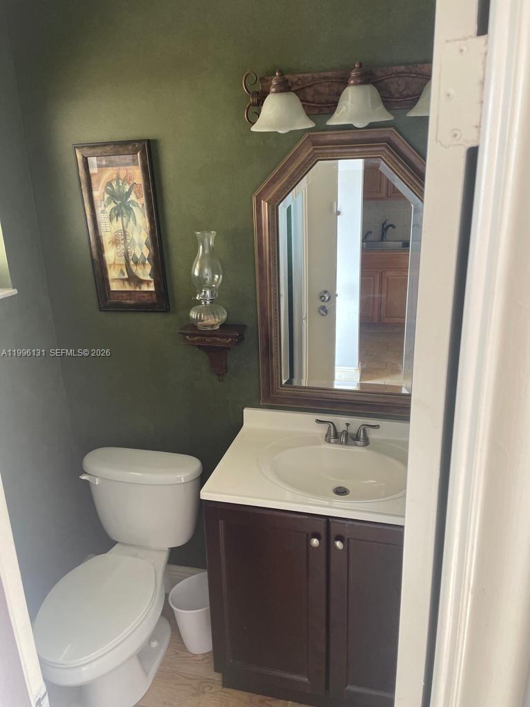 4111 Stirling Road, Unit 504 Fort Lauderdale, FL 33314 - Photo 20 of 29