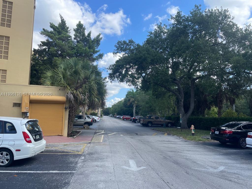 4111 Stirling Road, Unit 504 Fort Lauderdale, FL 33314 - Photo 25 of 29