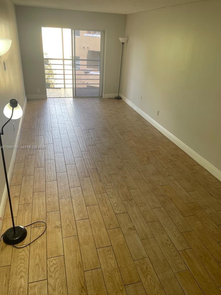 4111 Stirling Road, Unit 504 Fort Lauderdale, FL 33314 - Photo 26 of 29