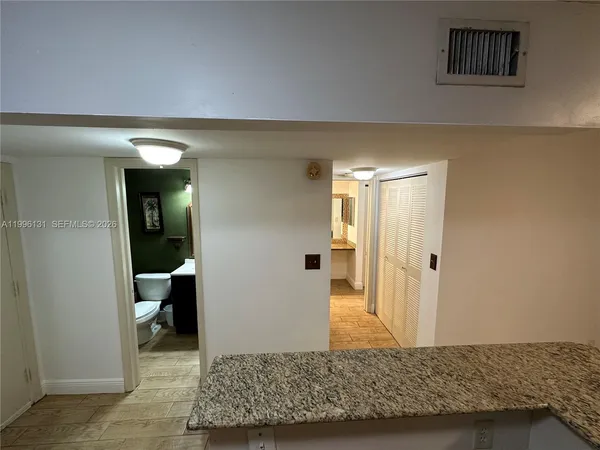 $1,680 | 4111 Stirling Road, Unit 504, Fort Lauderdale, FL 33314