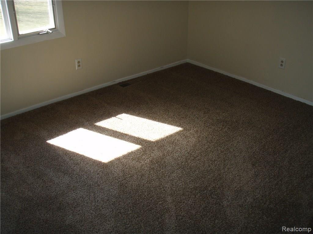 3364 Samaria Road Temperance, MI 48182 - Photo 35 of 48 Third Bedroom