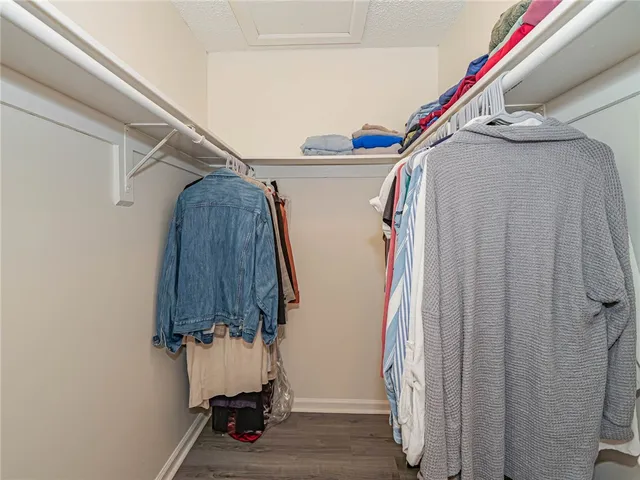 $179,000 | 1901 Indian River Boulevard, Unit 206, Vero Beach, FL 32960