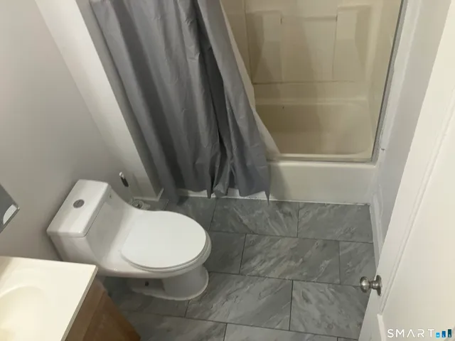 $2,150 | 473 Howard Avenue, New Haven, CT 06519