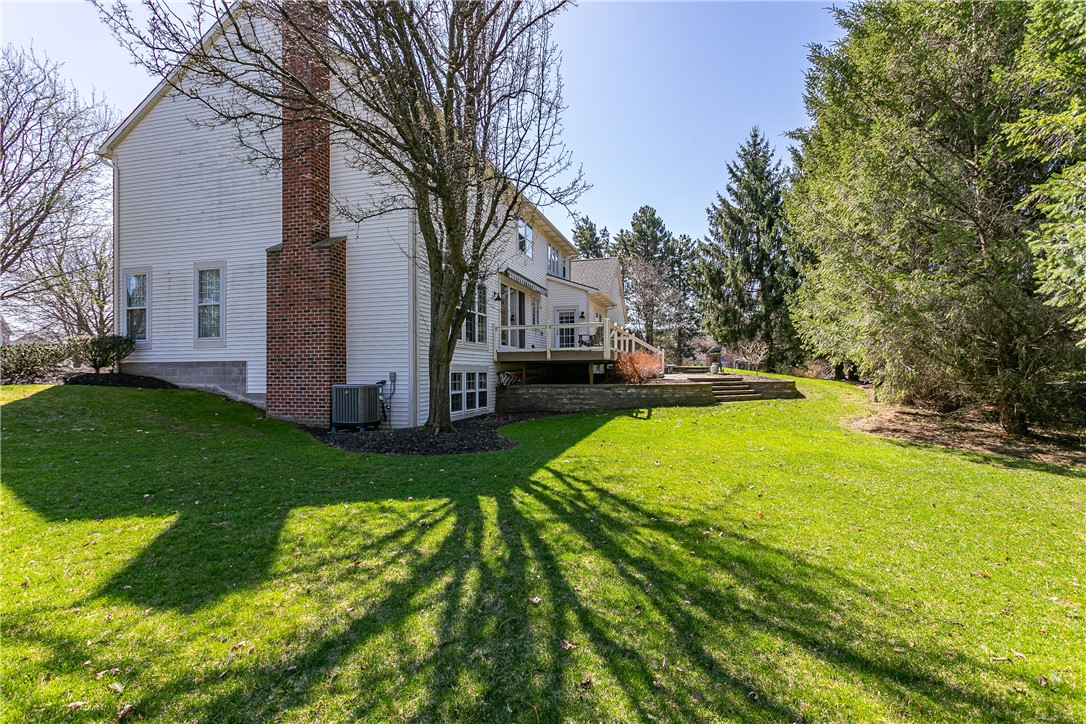 61 Vineyard Hill Perinton, NY 14450 - Photo 42 of 47