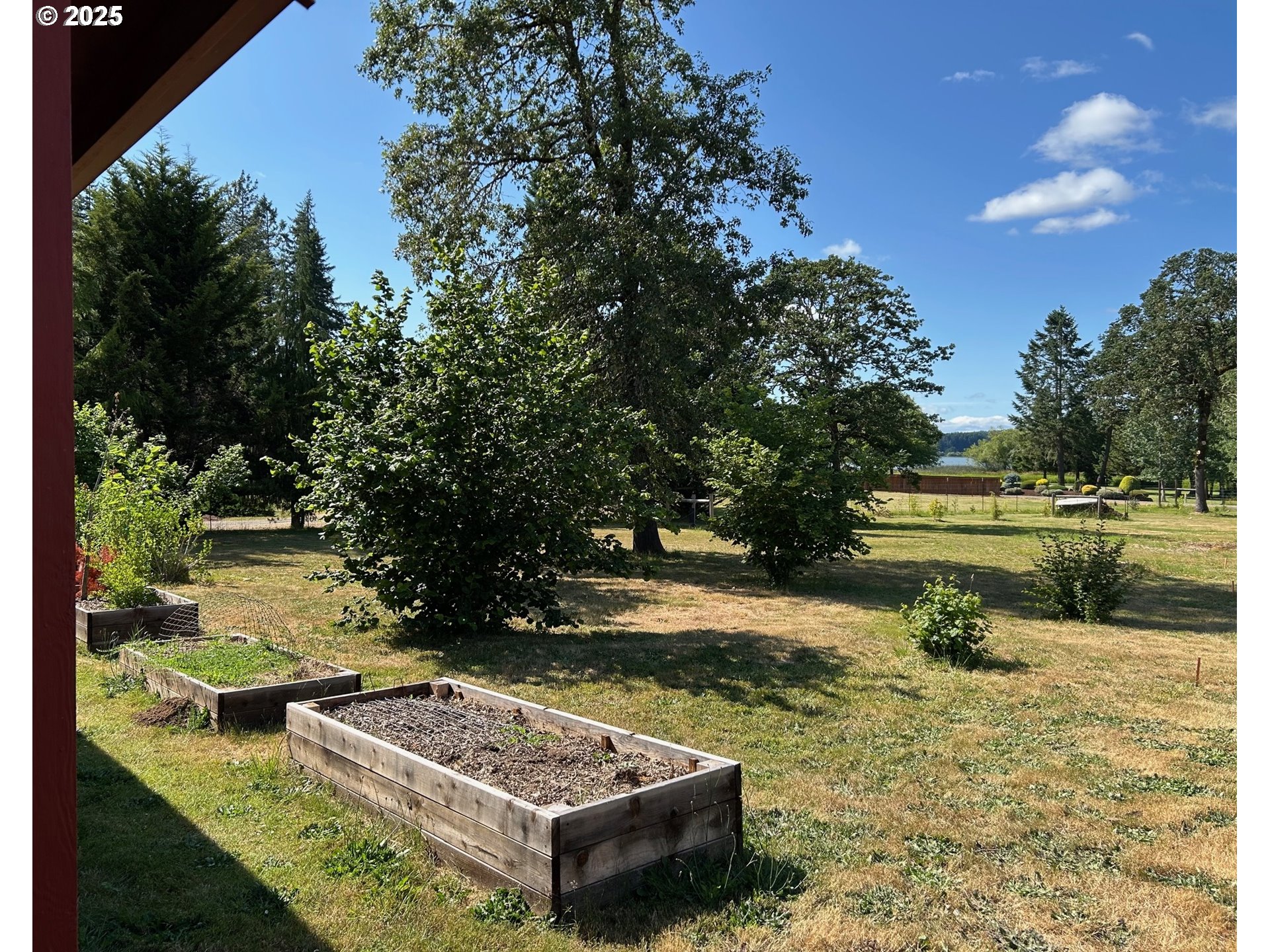 Jeans Road Veneta, OR 97487 - Photo 16 of 33