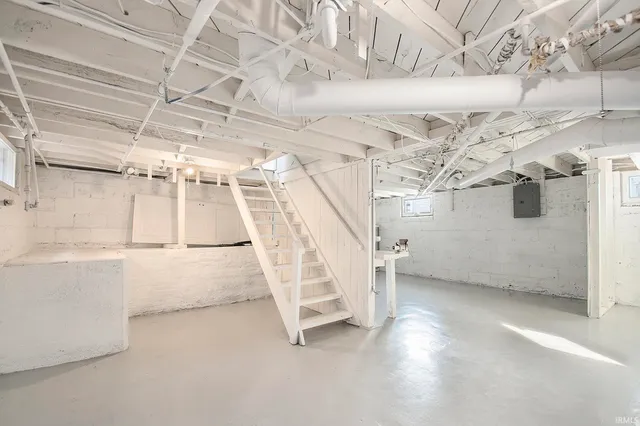 $197,500 | 618 Donmoyer Avenue, South Bend, IN 46614