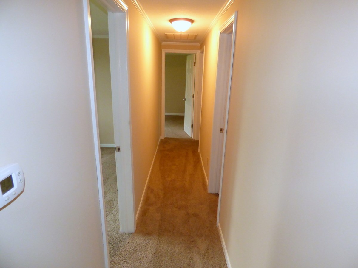 14423 Winters Road Roanoke, IN 46783 - Photo 15 of 29