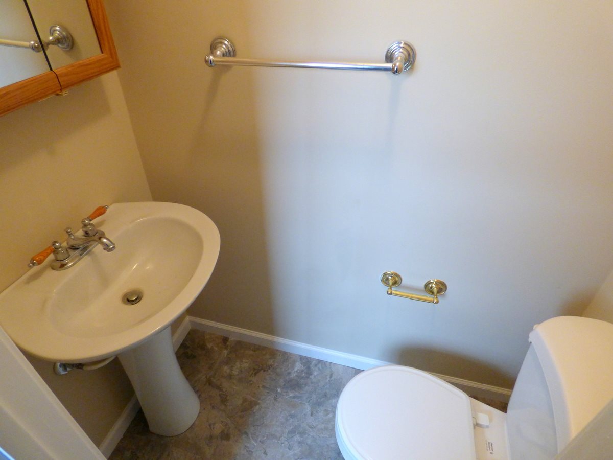 14423 Winters Road Roanoke, IN 46783 - Photo 17 of 29