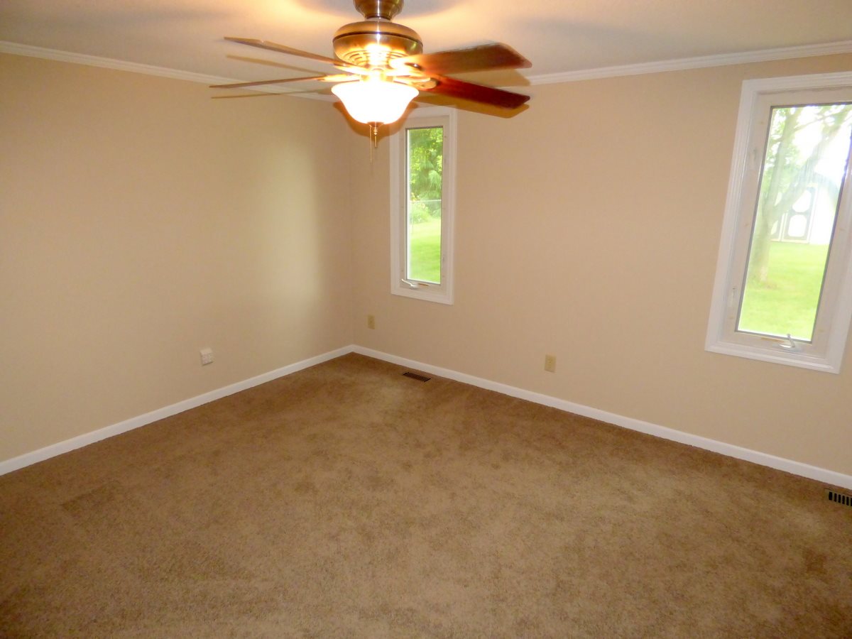 14423 Winters Road Roanoke, IN 46783 - Photo 20 of 29