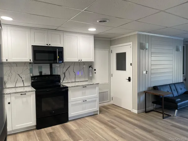 $3,600 | 1380 Highway 9, Garrison, NY 10524