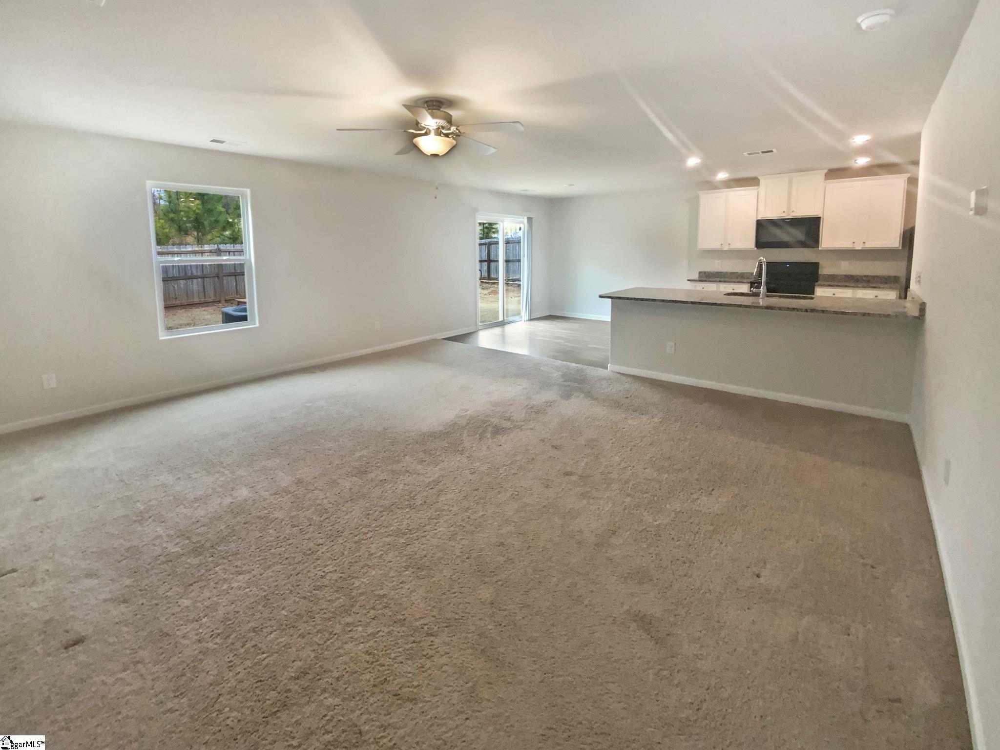 2078 Southlea Drive Inman, SC 29349 - Photo 3 of 19