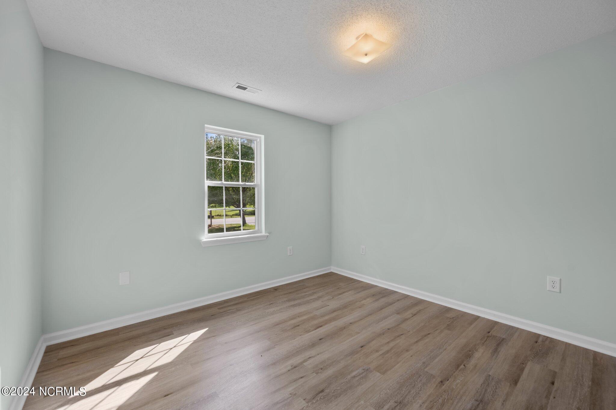 452 High Hill Road Jacksonville, NC 28540 - Photo 29 of 50 23-web-or-mls-_Z723438