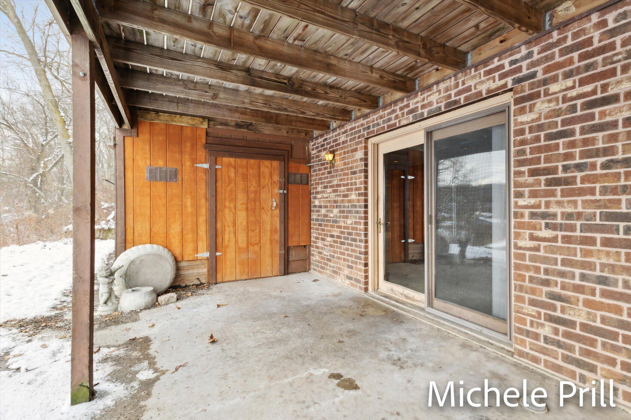 7446 Walters Road Delton, MI 49046 - Photo 42 of 51 08-7446-Walters-Rd-Delton-MI-49046-Windo