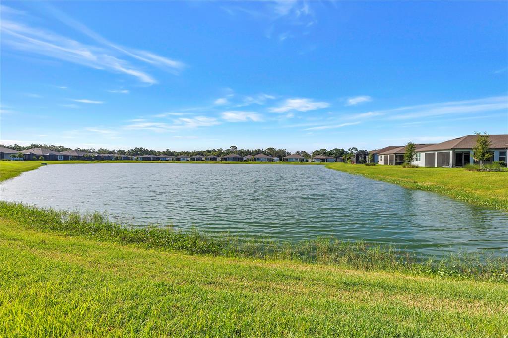 9442 Ballaster Pointe Loop Parrish, FL 34221 - Photo 33 of 44