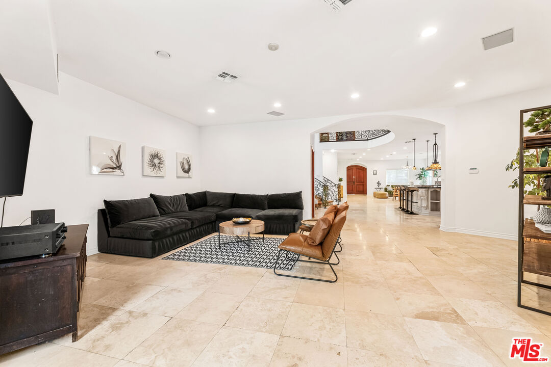 12109 Maxwellton Road Studio City, CA 91604 - Photo 60 of 75